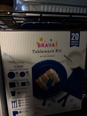 BRAVA! Blue Tableware Kit - 20 Guests
